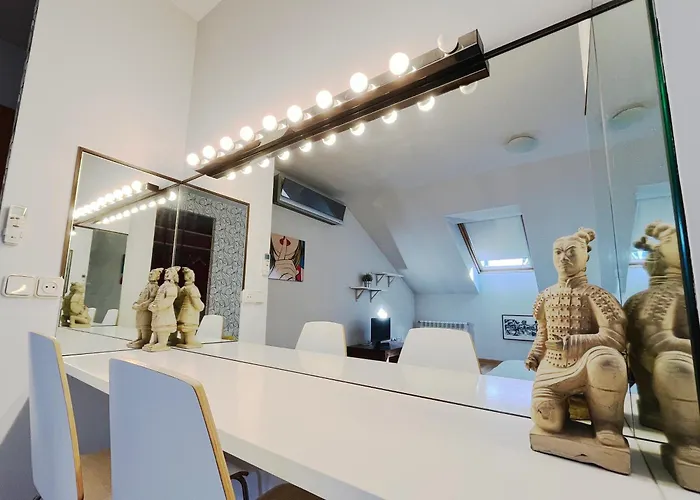 Duplex Valle Del Silencio * Ponferrada